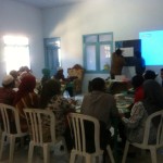 Proses pelatihan pemetaan sosial di Desa Gondang, Wonosobo